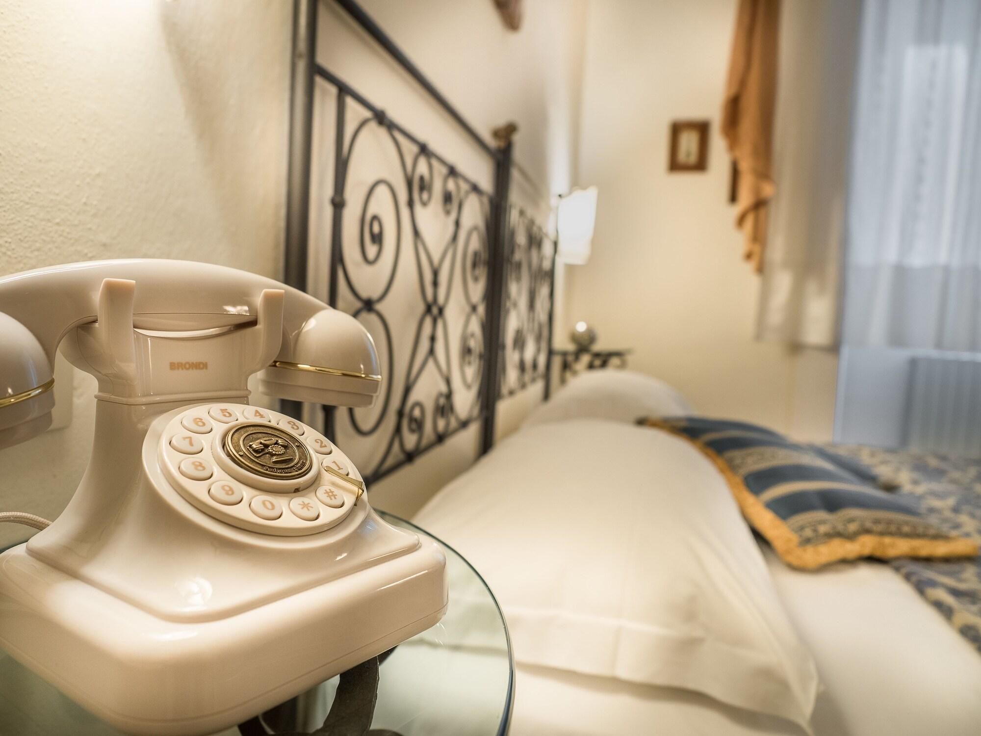 B&B Piccolo Hotel Cortone Extérieur photo