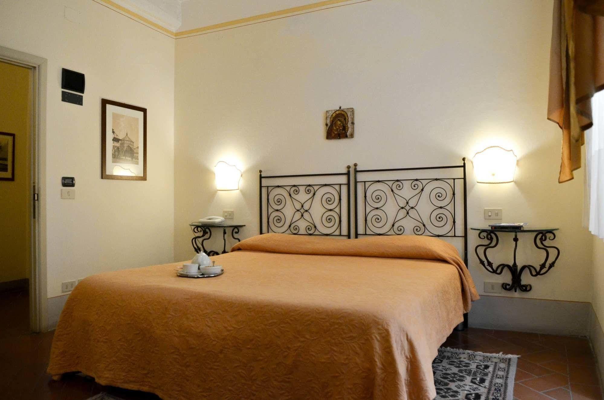 B&B Piccolo Hotel Cortone Extérieur photo